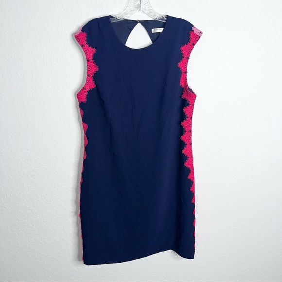Trina Turk Dress Women 12 Lace Trim Navy Blue Whim Appliquéd Y - Picture 1 of 7